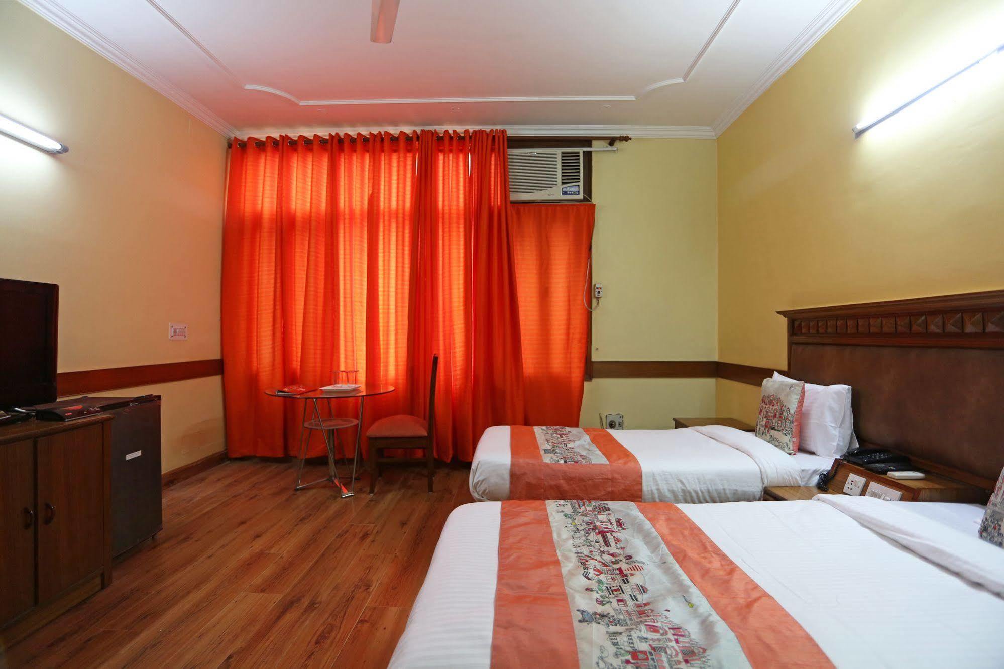 Oyo Rooms Kalkaji Mandir New Delhi Eksteriør billede